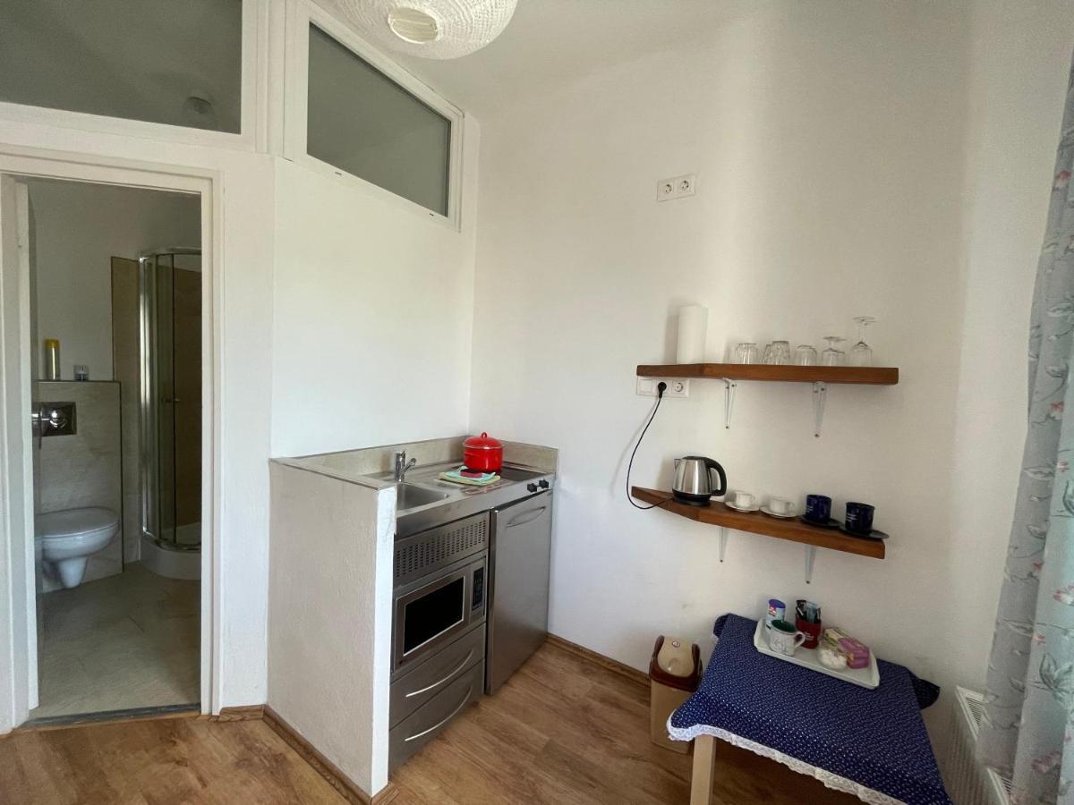 Studio Apartmanok Balatonfüred Eksteriør bilde